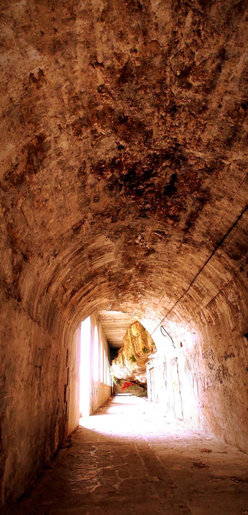 Casa Cueva Las Chicas Del Puente Setenil De Las Bodegas 外观 照片