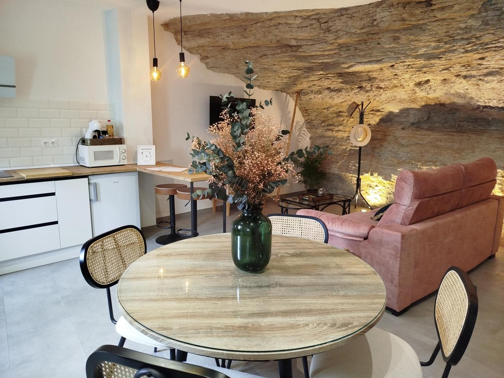 Casa Cueva Las Chicas Del Puente Setenil De Las Bodegas 外观 照片